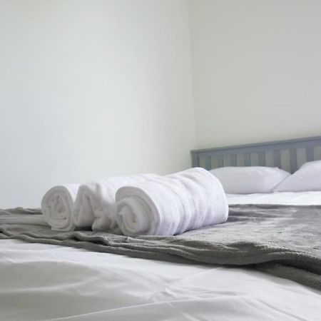 Discover Your Cozy Haven A Perfect Studio Getaway Leamington Spa Buitenkant foto